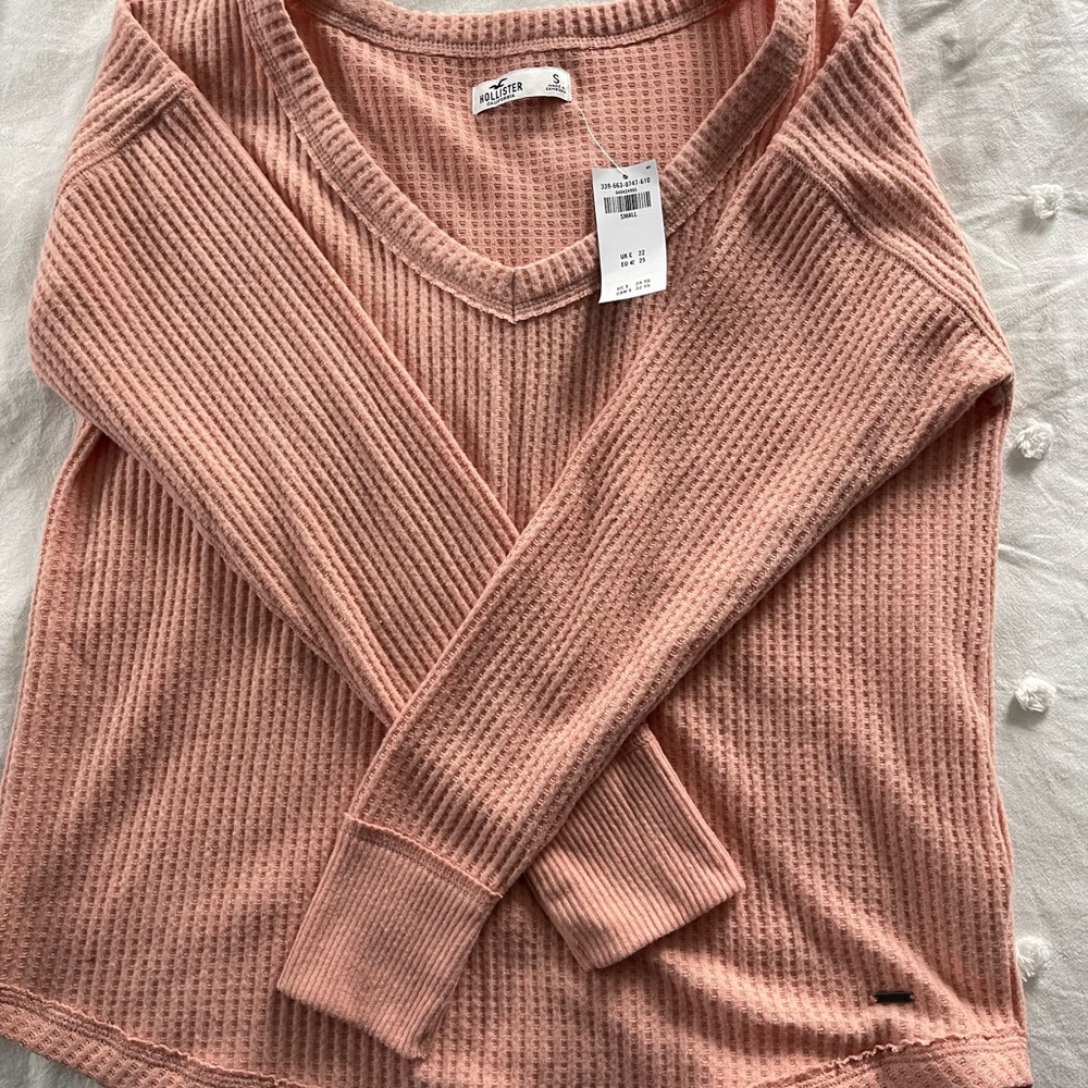 Hollister Size Small long sleeve
